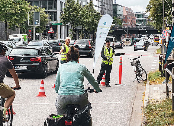 Popup-Bikelane Willy-Brandt-Straße