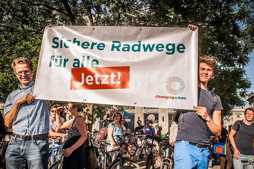 Erstes Mobilitätsgesetz Deutschlands verabschiedet Erstes Mobilitätsgesetz Deutschlands verabschiedet